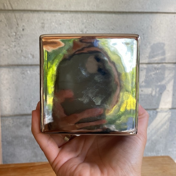 Planter/Vase - Picture 6 of 6